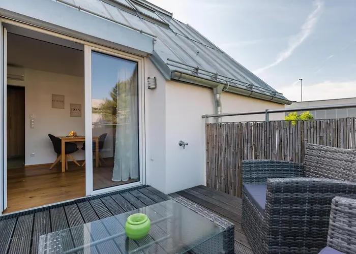 Gruene Ruhelage, 20 Minuten Ins Zentrum Und Parkgarage
